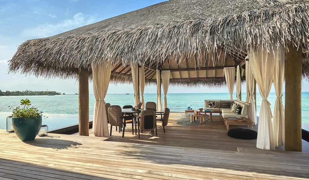 Three Bedroom Sunset Water Villa with Pool at Sirru Fen Fushi Private Lagoon Resort thumbnail 5